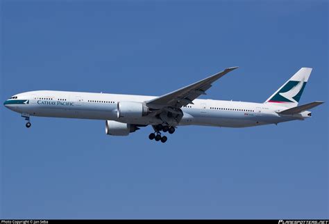 B KPR Cathay Pacific Boeing 777 367ER Photo By Jan Seba ID 377336