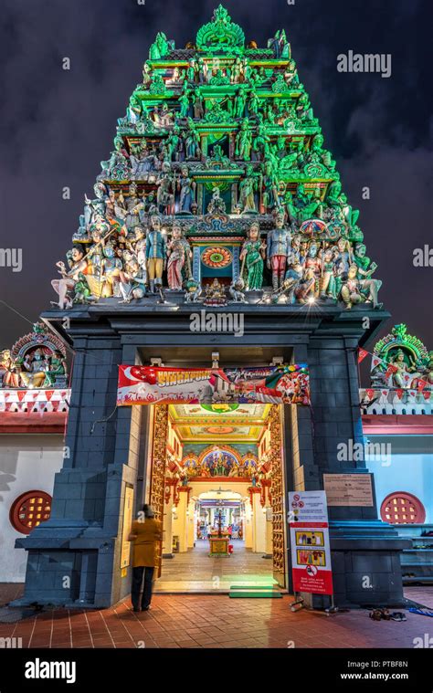 Sri Mariamman Temple Singapore