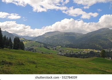 Naranjo De Bulnes Picos De Europa Stock Photo 2053103897 | Shutterstock