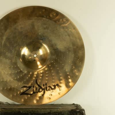 Zildjian 18 Z Custom Rock Crash Cymbal 1803g Reverb UK