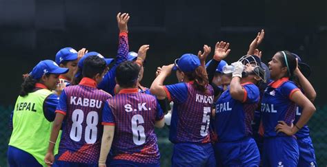 Nepal Into The Semis Of Icc Womens T20 World Cup Asia Qualifiers Hamrokhelkud