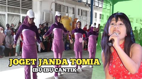 Joget Janda Tomia Ibu Ibu Cantik Youtube