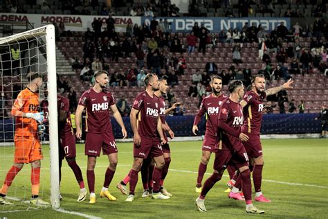 Victorie Cu Emo Ii Pentru Cfr Cluj N Derby Ul Feroviar Cu Rapid Dan