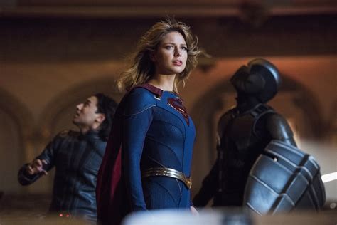 Supergirl Gets An Awesome New Suit In More Photos From The Season 5 Premiere Event Horizon