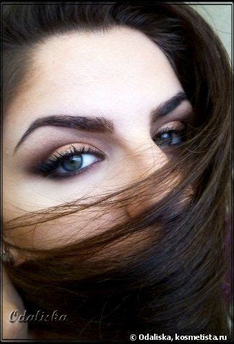 Naked Palette Chopper On The Lid Snakebite On The Crease Blackout On The Corner Of The Eye