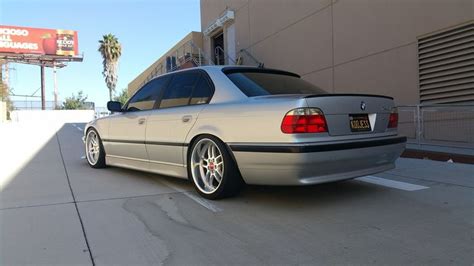 BMW E38 Custom M Parallel 19"