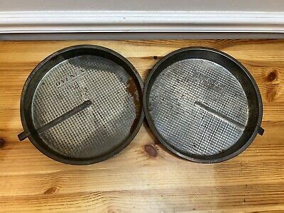 Vtg Set 2 Ovenex Perfect Bakeware Metal Round Cake Pans W Slide