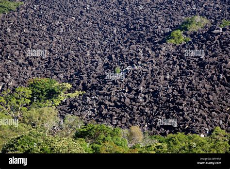 Black Mountain (Kalkajaka) National Park, Queensland, Australia Stock Photo - Alamy