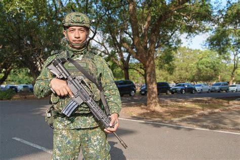 【軍友社敬軍慰問 大家談】持續訓練 捍衛家園 軍聞 【軍友社敬軍慰問 大家談】持續訓練 捍衛家園 青年日報