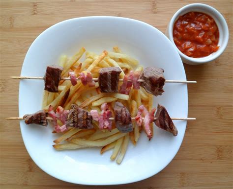 Les Crocs Du Loupinet Brochettes De Boeuf Sauce Piquante