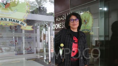 Suciwati Diperiksa Komnas Ham Soal Kasus Pembunuhan Munir Foto Tempo Co