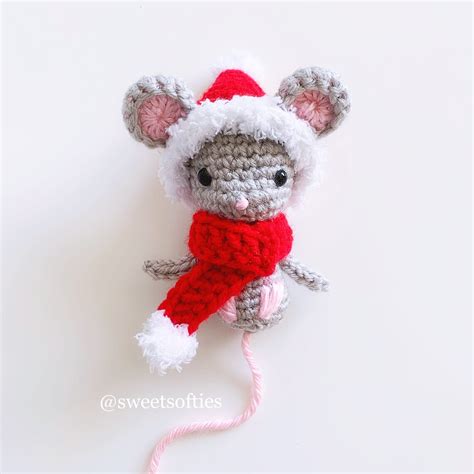 Christmas Mouse Free Amigurumi Crochet Pattern Diy Tutorial Etsy