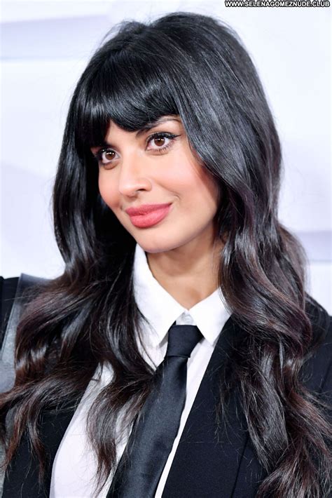 Jameela Jamil No Source Celebrity Beautiful Sexy Babe Posing Hot