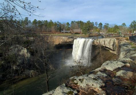 12 Prettiest Waterfalls in Alabama - Southern Trippers