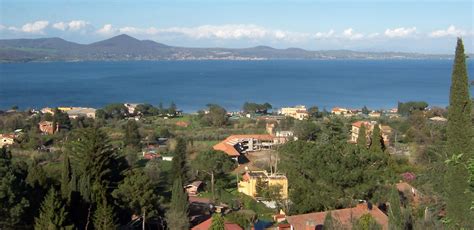 Lake Bracciano | Volcanic, Roman, Medieval | Britannica