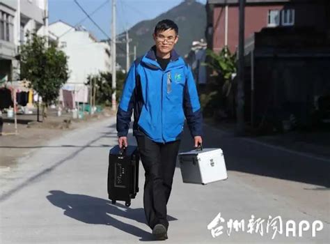 送药上山，这位三门人为守护这方百姓健康每年奔波2万多公里！澎湃号·政务澎湃新闻 The Paper