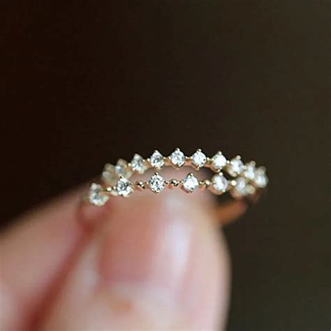 Tisonliz Simple Dainty Crystal Stackable Thin Rings Gold Cute Bride