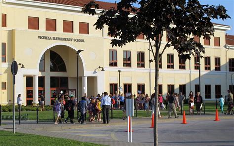 Dodea Elementary School In Italy Earns Federal Award Marking It Among