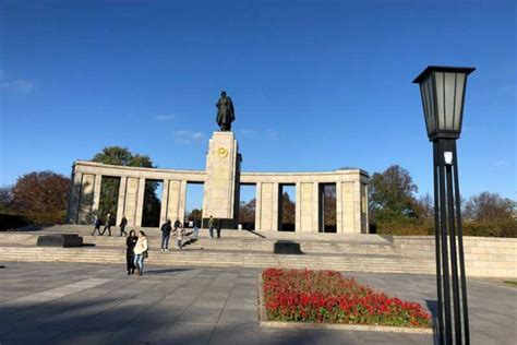 Berlino Tour Audio Per Smartphone Di Memoriali E Monumenti Getyourguide