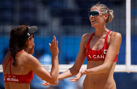 Tokyo Olympics Canadas Humana Paredes Pavan Win First Beach Volleyball Match 2 0 The Globe