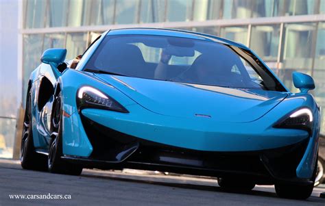 This Mclaren 600lt Really Stands Out Thanks To Its Blue Paint And Black Wheels Artofit