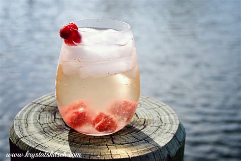 Raspberry Chardonnay Cocktail Recipe With Mirassou Wine