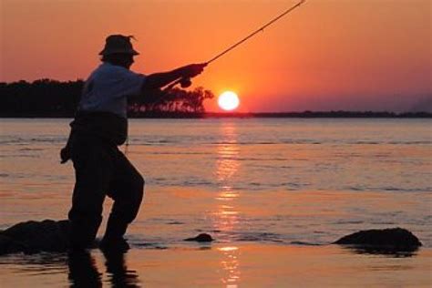 Rige Nueva Veda Para La Pesca En El R O Uruguay