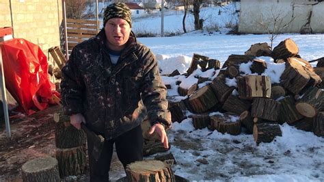 Я это сделал!!!!! Быстрая колка дров в покрышке!!! Колун Fiskars ...