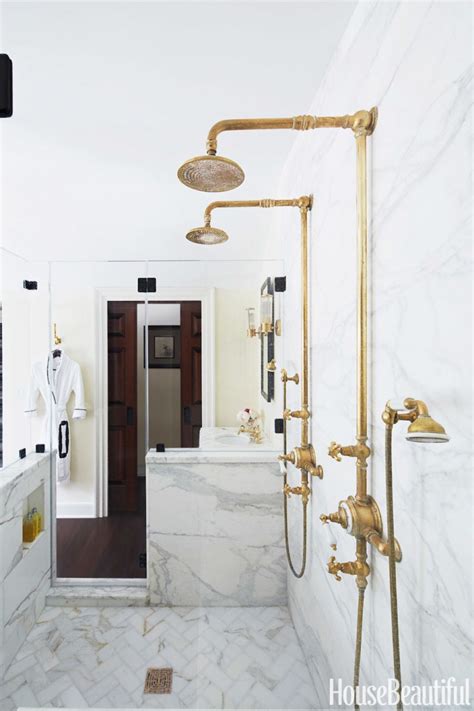 18 Gorgeous Marble Bathrooms With Brass And Gold Fixtures