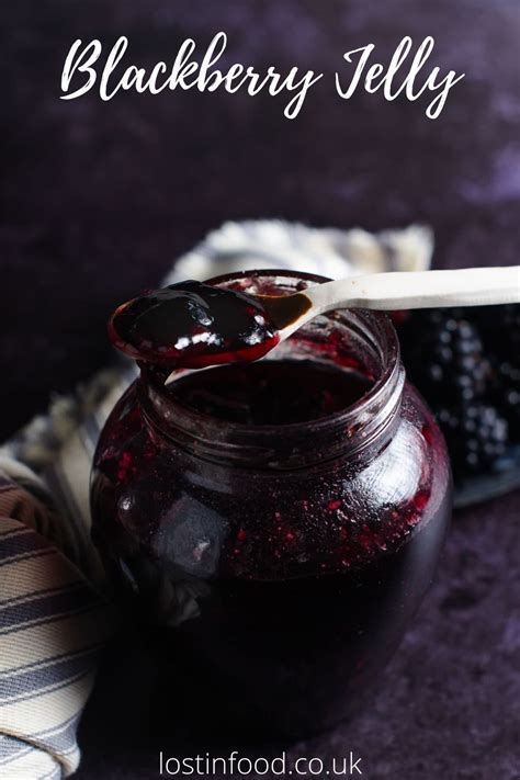 Homemade Blackberry Jelly (Bramble Jelly) - Lost in Food