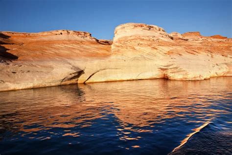 Antelope Canyon Reflection Lake Powell Arizona — Stock Photo