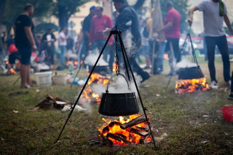 Riba Hrvatske Jedi To Vrijedi Fi Ijada I Ribarski Dani I Promocija