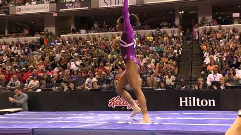 Gabrielle Douglas Vault 2015 Pandg Championships Sr Women Day 2