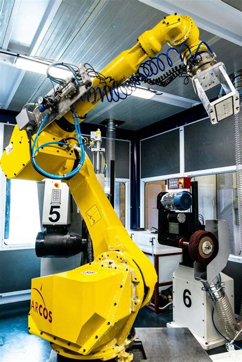 Automazione Robotica Industriale Cosè E Quali Vantaggi Per Le Industrie Arcos