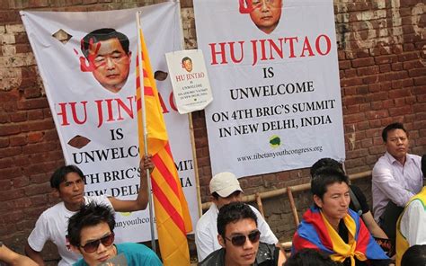 Tibetan Exile Sets Himself On Fire At Anti China Protest In New Delhi