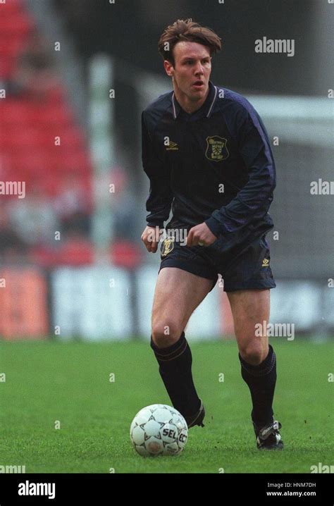 CRAIG BURLEY SCOTLAND & CHELSEA FC 30 April 1996 Stock Photo - Alamy