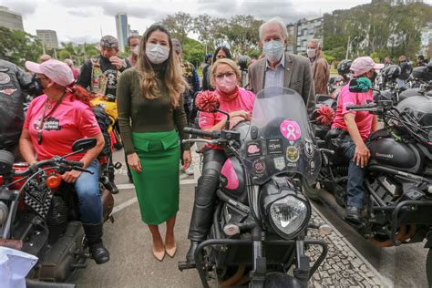 Expedição Filhas do Paraná volta a Curitiba após 2 800 km divulgando o