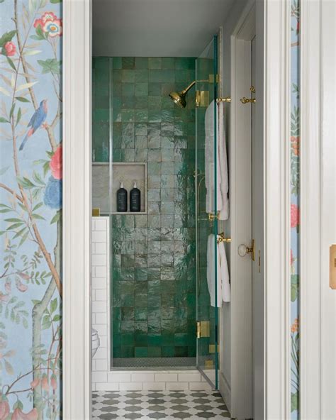 10 Stunning Marble Shower Ideas