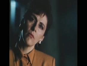 Jonas Y La Ballena Rosada Nude Scenes Aznude