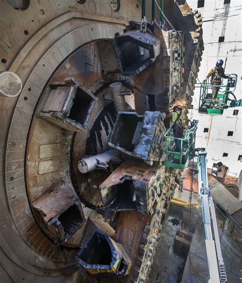 Crews Are Disassembly Bertha The Massive Tunnel Boring Machine In