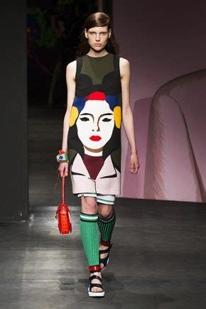 Style Pop Art Dans Les V Tements Photos Pour Femmes Et Hommes