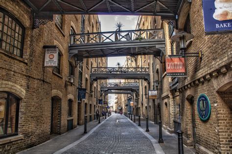 LondonLife Shad Thames Walkways Exploring London