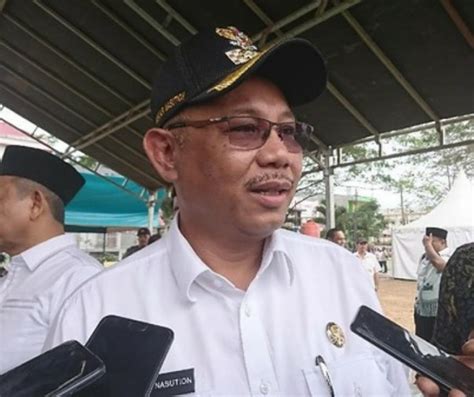 Plt Wali Kota Medan Akhyar Nasution Dan Gubernur Sumut Edy Rahmayadi