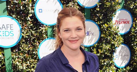 Drew Barrymore does dim sum