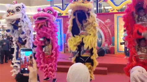 Atraksi Barongsai Imlek Living World Mall Pekanbaru Youtube