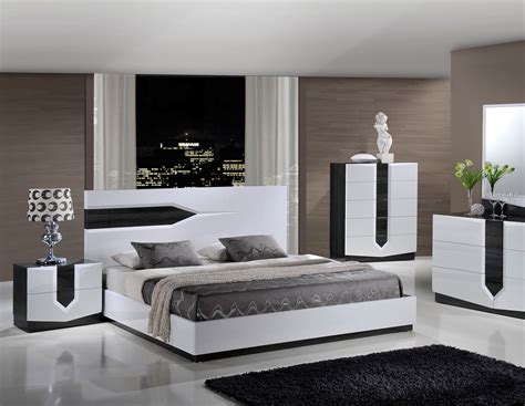 Hudson Contemporary Platform Bed by Global USA NOVA Interiors