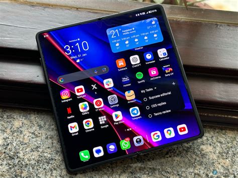 HONOR Magic V2 Assessment: Skinny, Mild, and Mighty – EDC News and Reviews