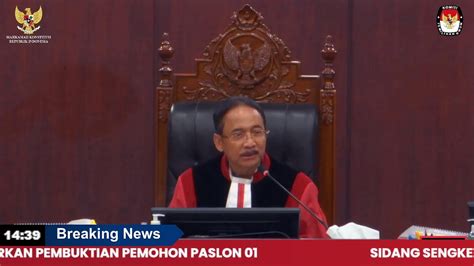 SIDANG SENGKETA PHPU PILPRES 2024 MENDENGARKAN PEMBUKTIAN PEMOHON