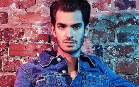 Andrew Garfield Gay Comment Holidaysdase