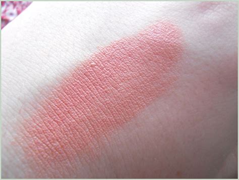 Beauty Bucket List: Stila Convertible Color in Gerbera | Review and Swatch